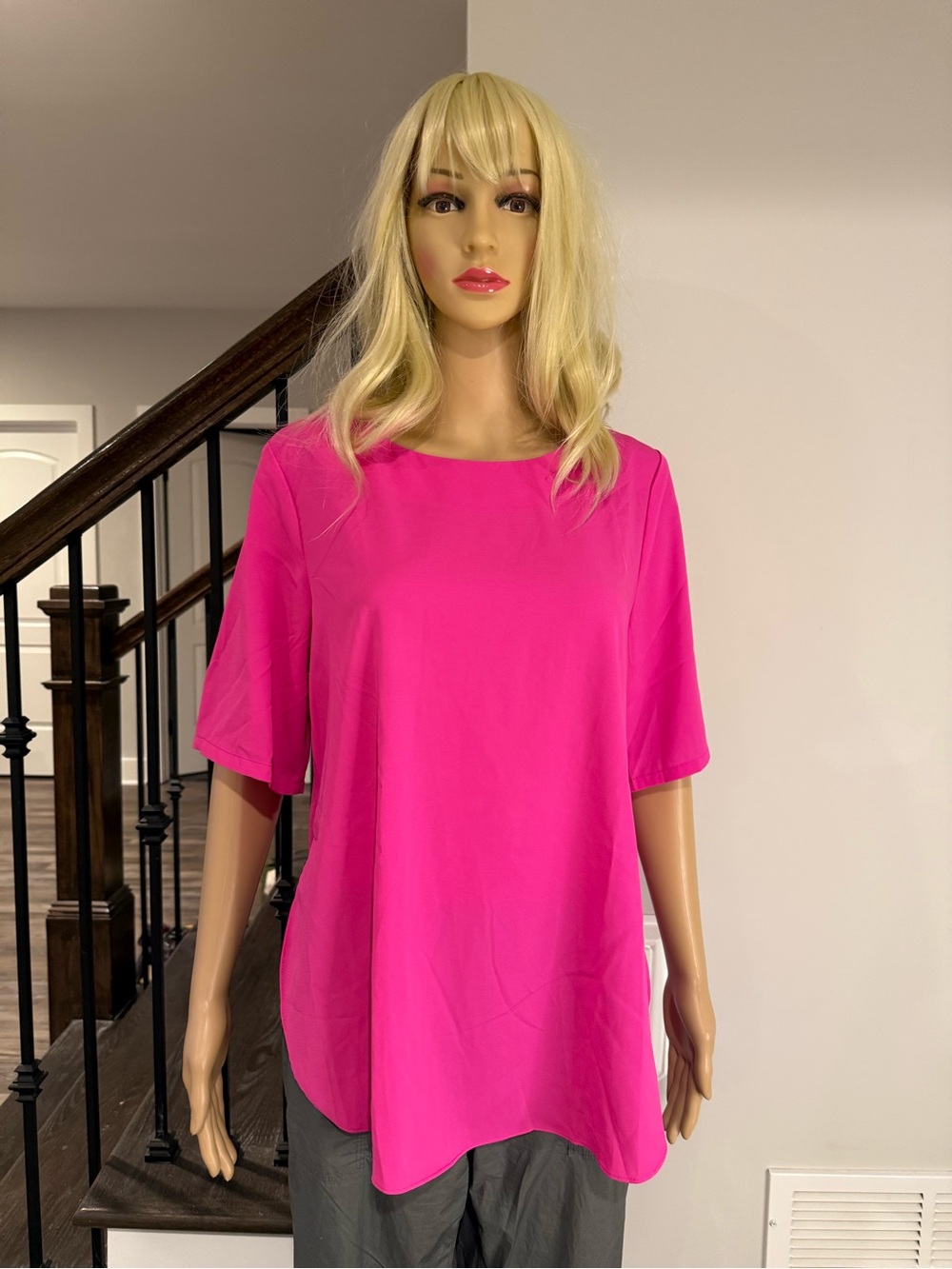 Umgee Classic Women's Short-Sleeve Blouse in Bright Pink